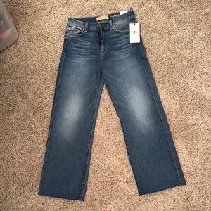 7 for All Mankind Sz 27  Dark Blue Denim Jeans cropped. New!!
